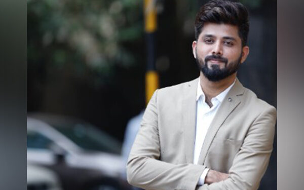 Mahagram is celebrating Azadi ka Amrit Mahotsav by offering door-to-door banking services